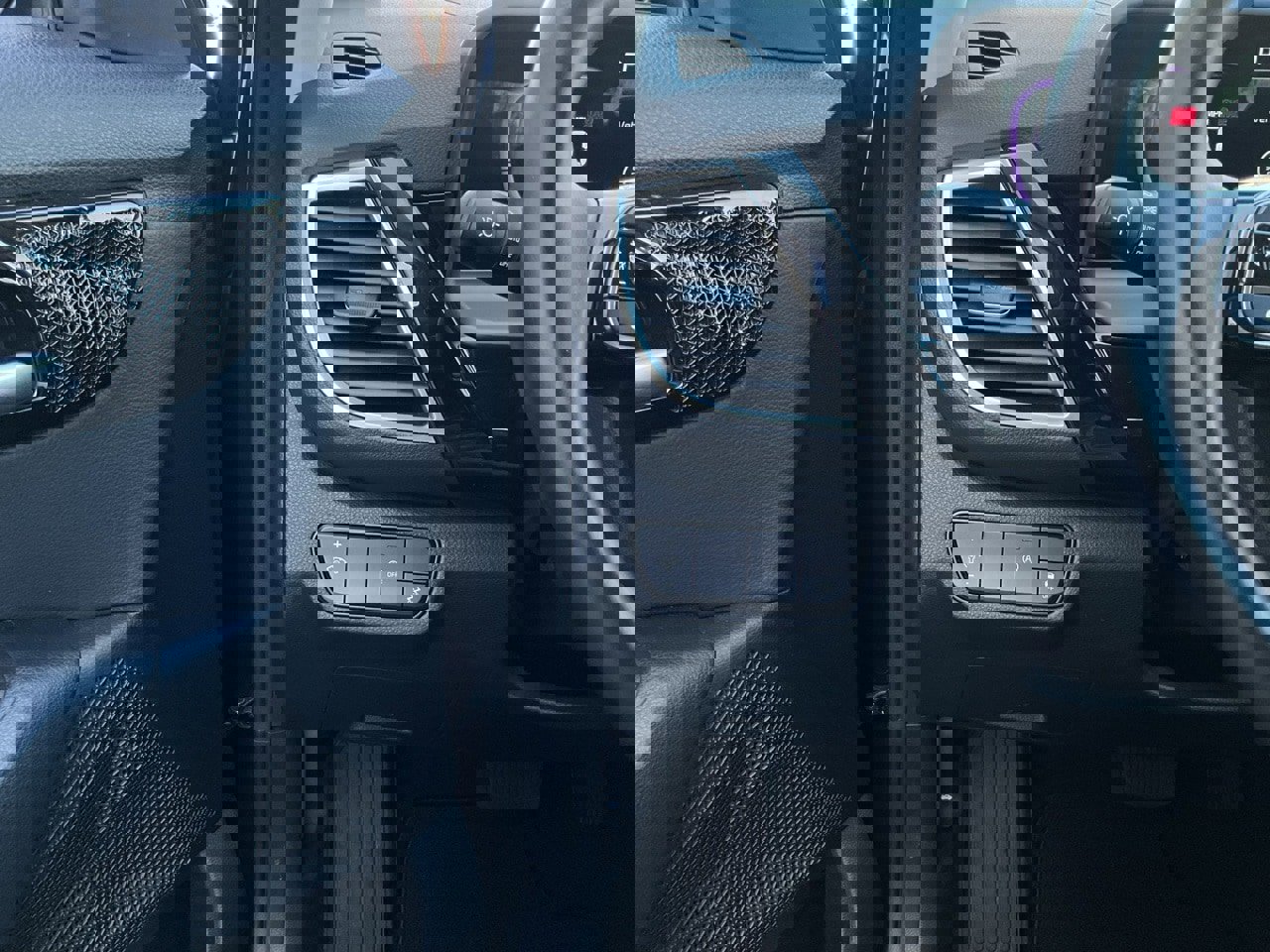 Used 2025 Kia Seltos S image 25