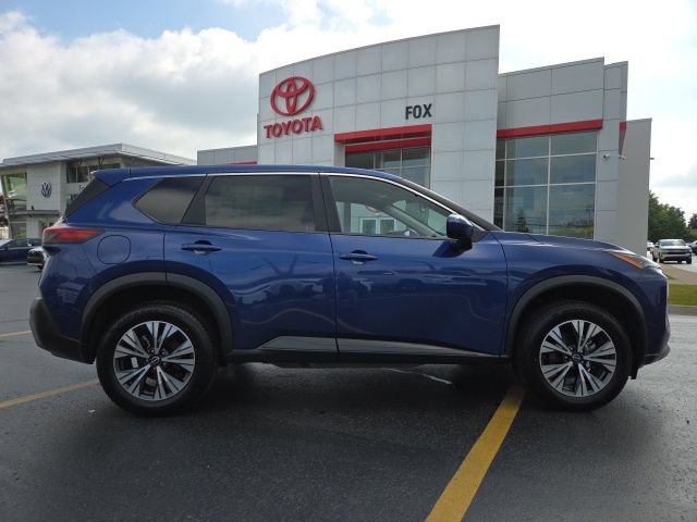 Used 2023 Nissan Rogue SV AWD/4WD image 8