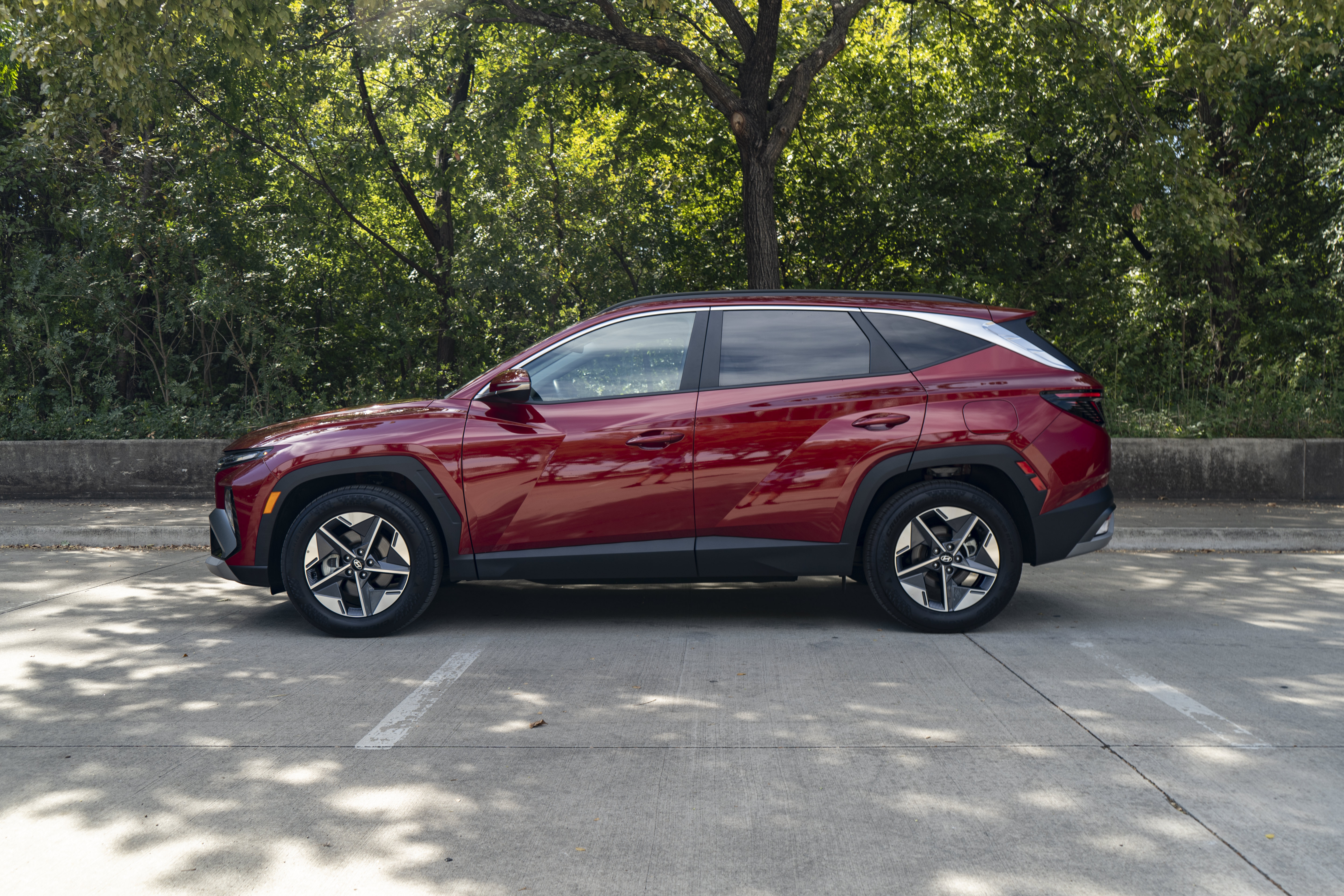 Used 2025 Hyundai Tucson SEL FWD image 6