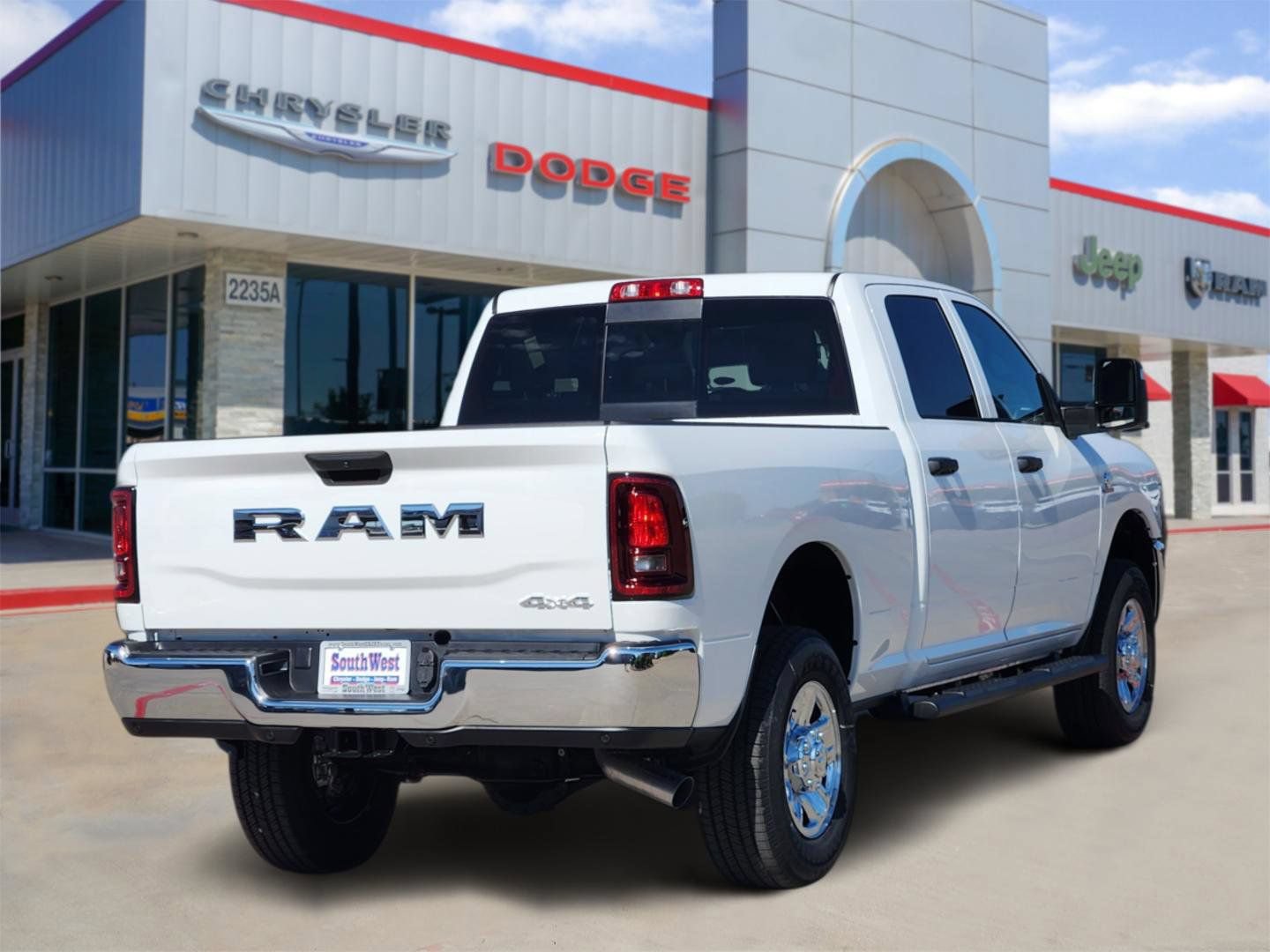 New 2026 RAM 2500 Tradesman AWD/4WD image 5