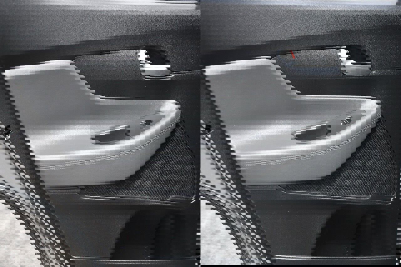 Used 2023 Hyundai Santa Fe SEL image 11