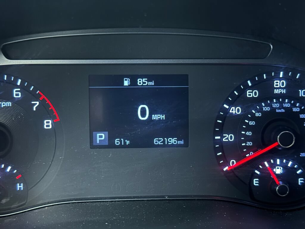 Used 2022 Kia Soul LX FWD image 3