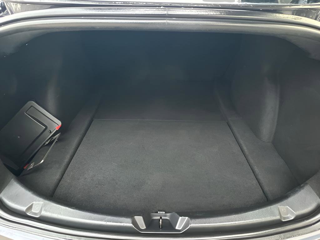 Used 2020 Tesla Model 3 Standard Range RWD image 19