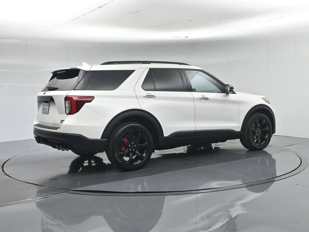 Used 2024 Ford Explorer ST w/ Equipment Group 401A AWD/4WD image 34