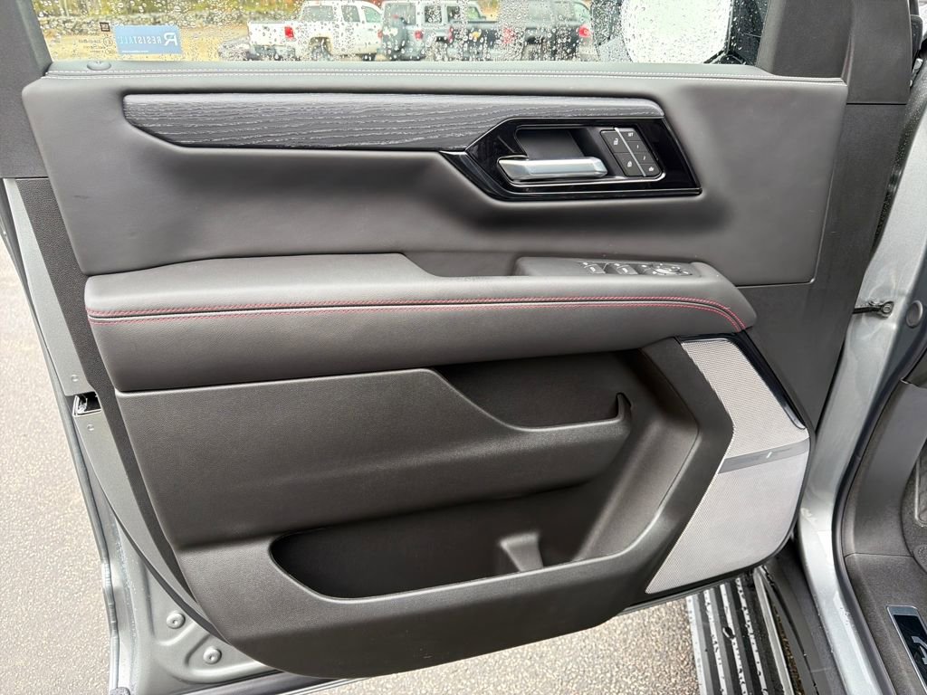 New 2026 GMC Yukon XL AT4 Ultimate image 12