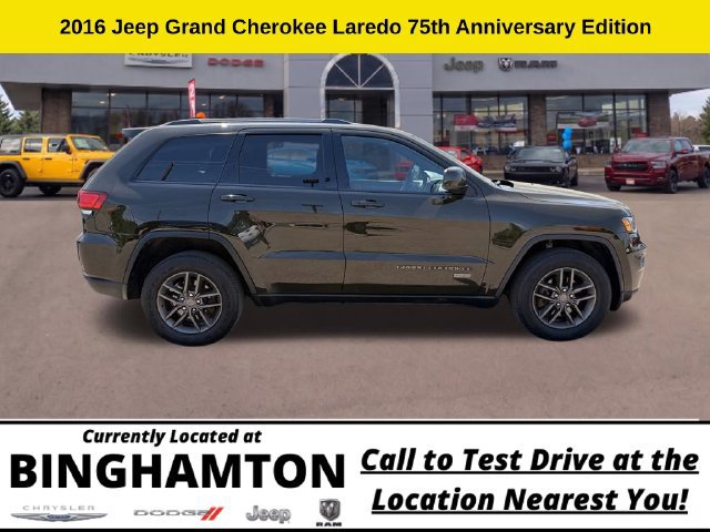 Used 2016 Jeep Grand Cherokee Laredo 75th Anniversary AWD/4WD image 4
