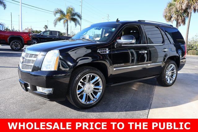 Used 2013 Cadillac Escalade Platinum image 4