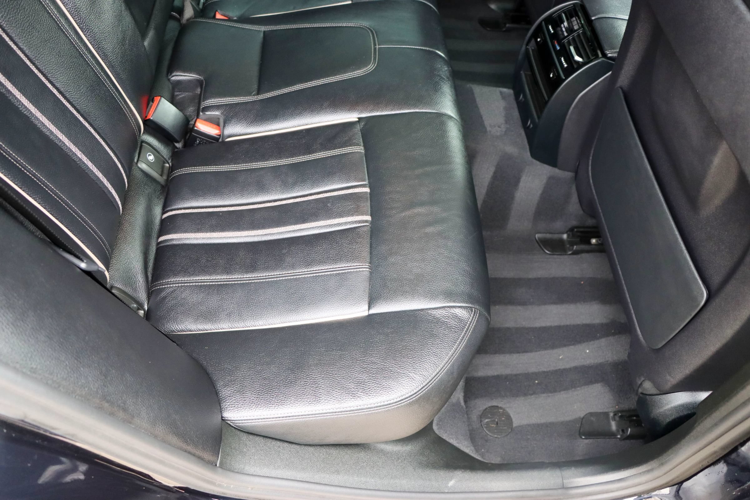 Used 2017 BMW 540i RWD image 20