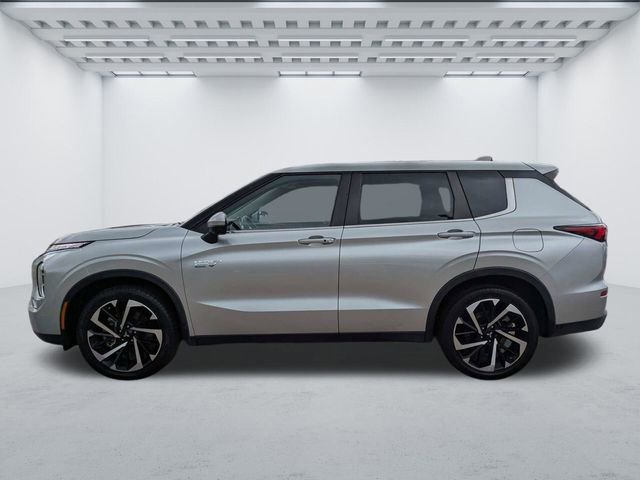 Used 2023 Mitsubishi Outlander SE AWD/4WD image 7
