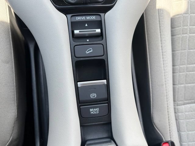 Certified 2024 Honda HR-V LX image 25
