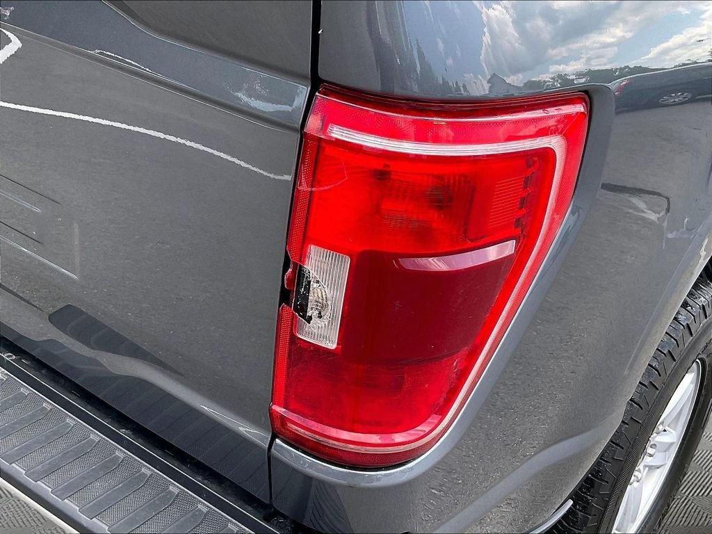 Used 2022 Ford F150 XLT w/ Trailer Tow Package AWD/4WD image 31