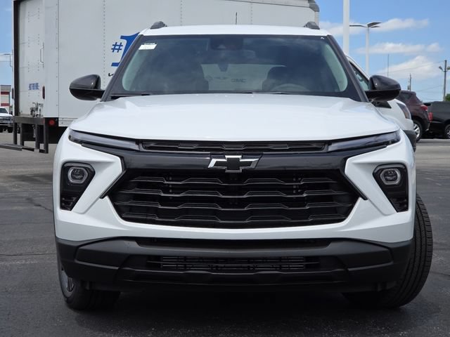 New 2026 Chevrolet TrailBlazer LT w/ Midnight Edition FWD image 14