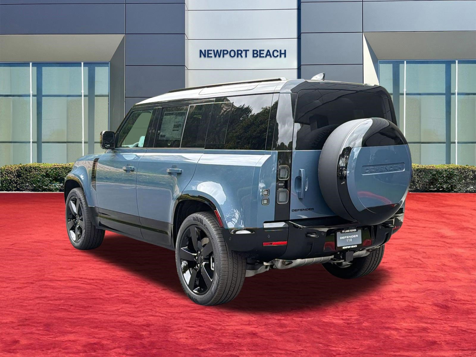 New 2026 Land Rover Defender 110 X-Dynamic SE AWD/4WD image 3