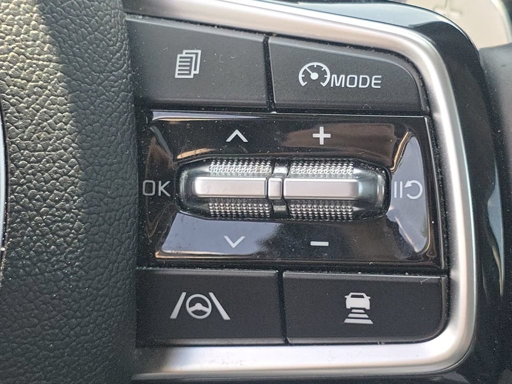Used 2023 Kia Sorento SX Prestige AWD/4WD image 35