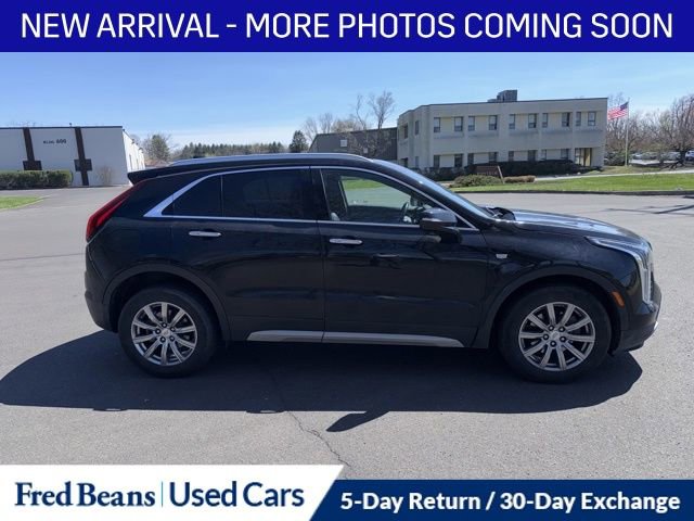 Used 2021 Cadillac XT4 Premium Luxury w/ Enhanced Visibility Package image 7