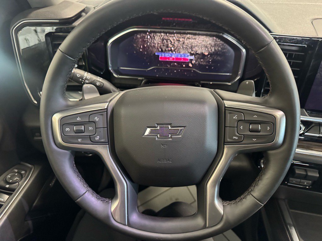 Used 2024 Chevrolet Silverado 1500 LT Trail Boss w/ Convenience Package II AWD/4WD image 20