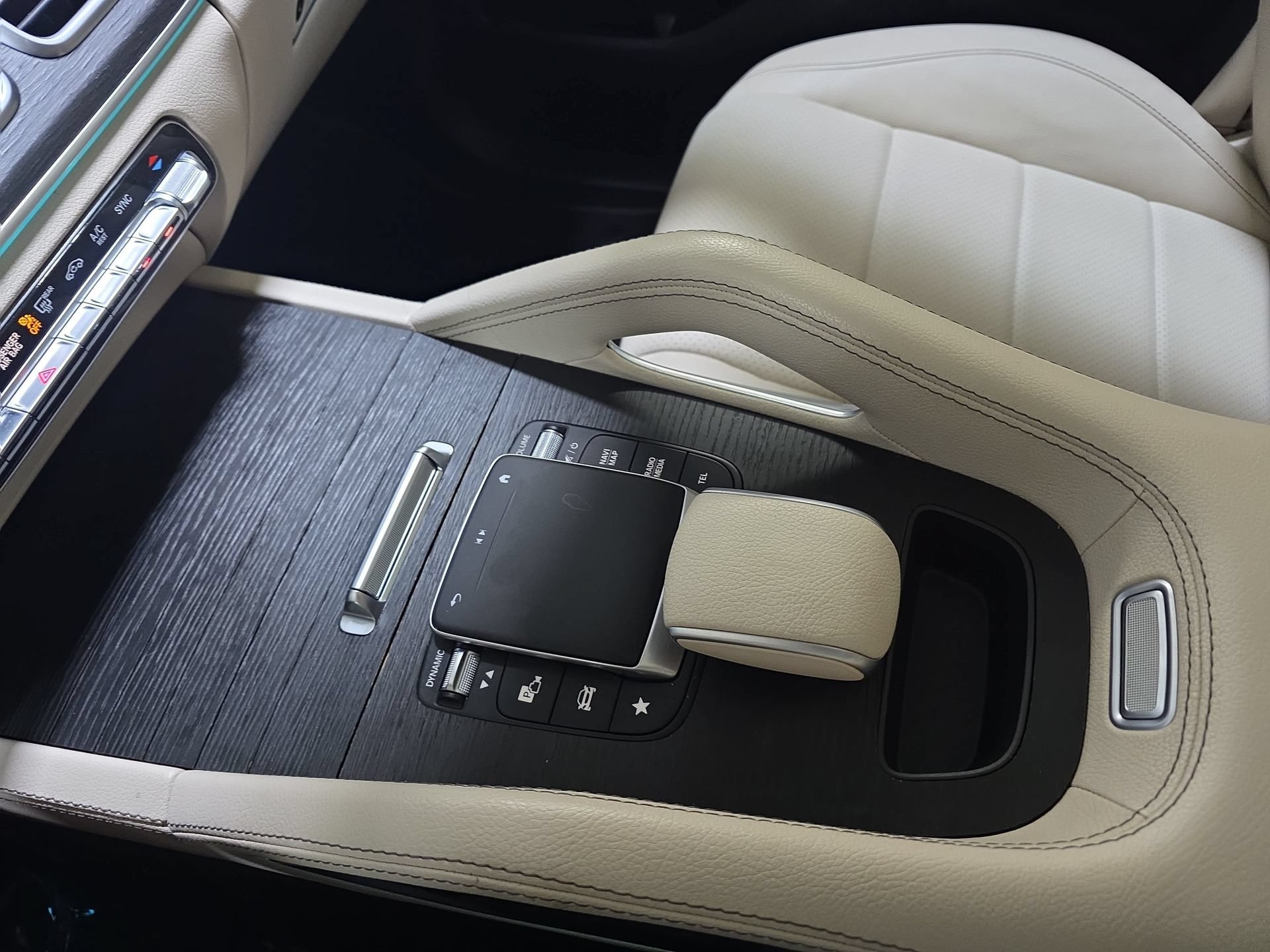 Certified 2022 Mercedes-Benz GLE 350 4MATIC image 25