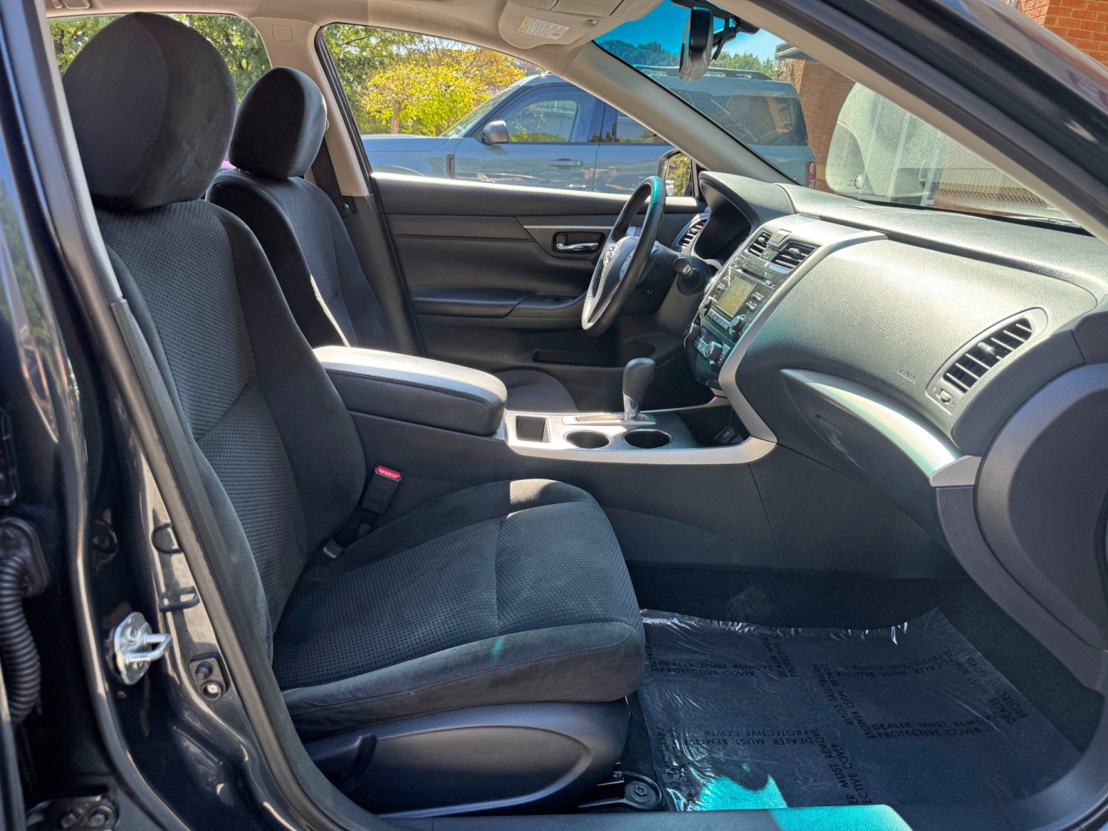 Used 2015 Nissan Altima 2.5 SV w/ Convenience Package FWD image 15