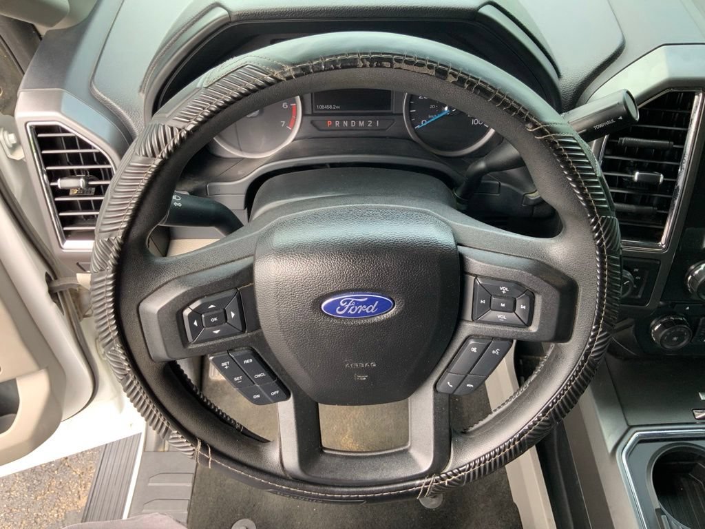Used 2017 Ford F250 XLT w/ XLT Premium Package AWD/4WD image 20