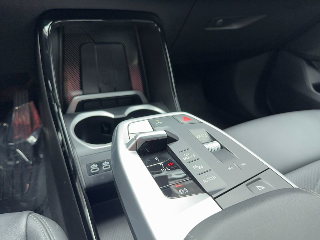 Used 2025 BMW X2 xDrive28i image 35