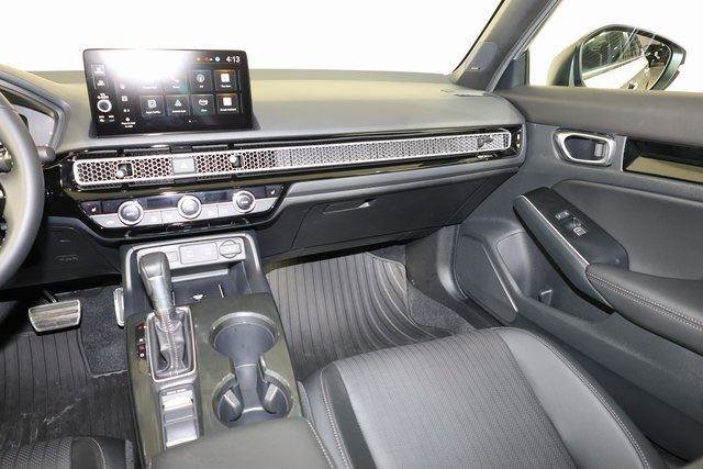 Used 2025 Honda Civic Sport Touring image 11