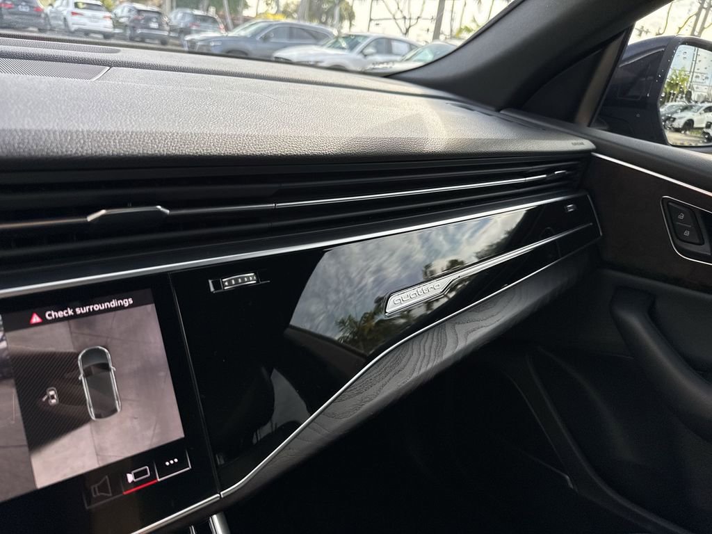Used 2021 Audi Q8 Premium Plus w/ Premium Plus Package image 58