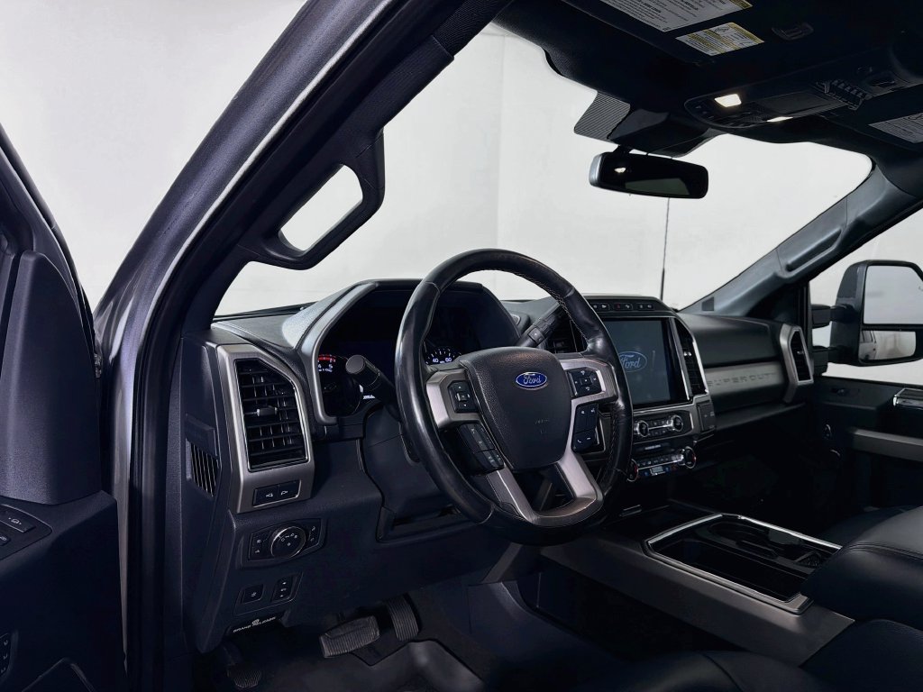 Used 2022 Ford F350 Platinum AWD/4WD image 10