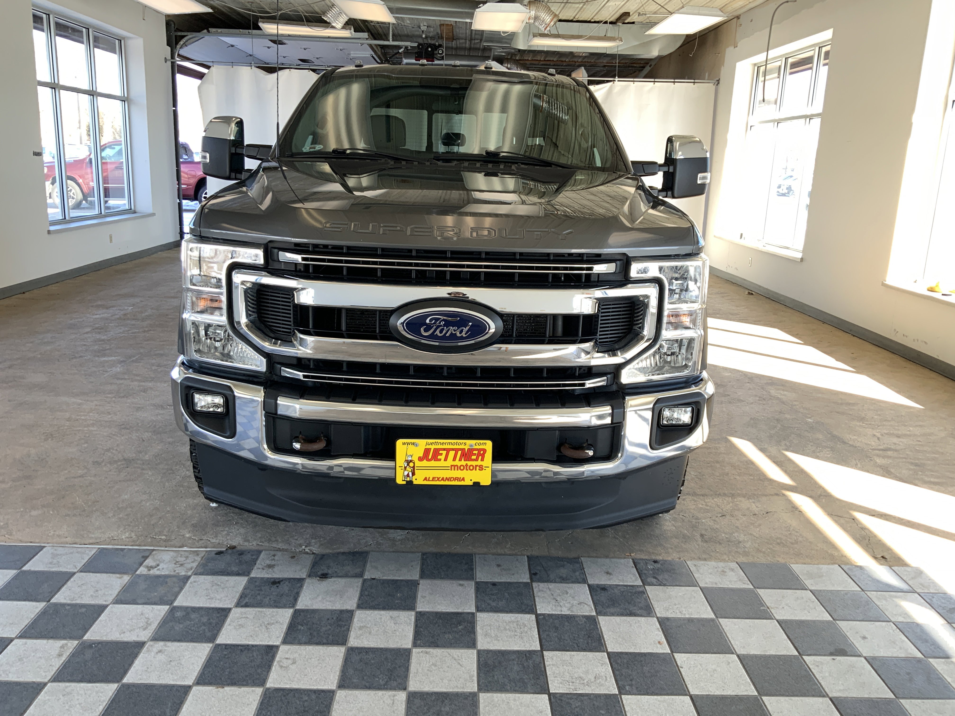 Used 2022 Ford F250 XLT w/ XLT Premium Package image 3
