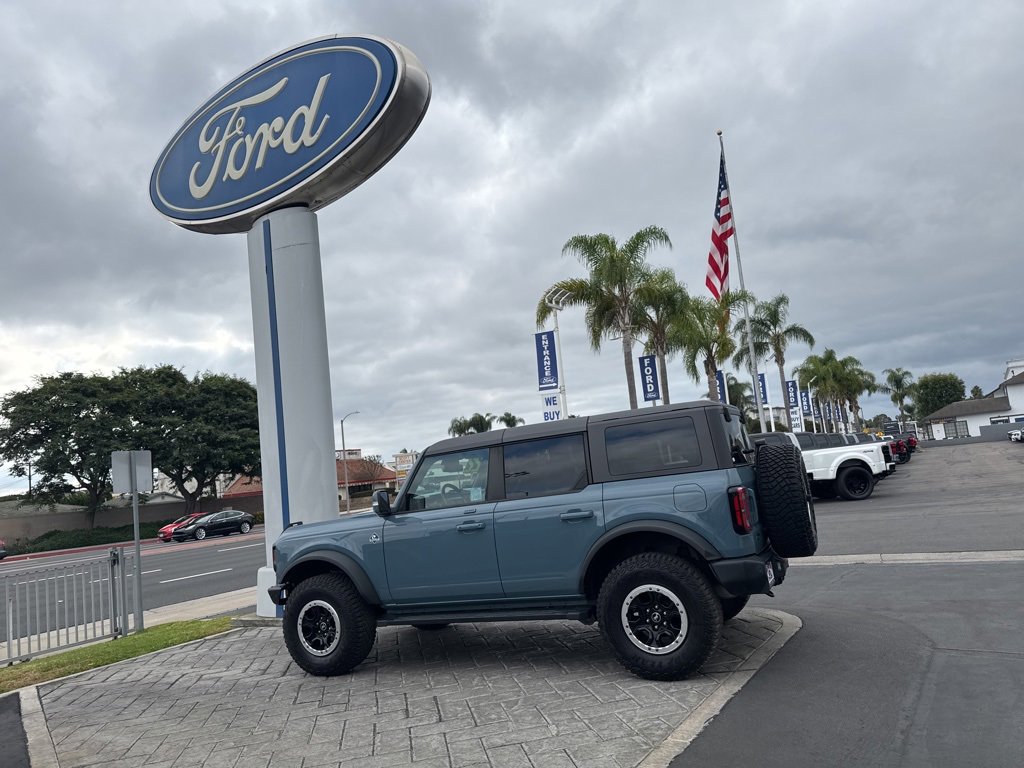 Used 2022 Ford Bronco Outer Banks w/ Sasquatch Package image 23