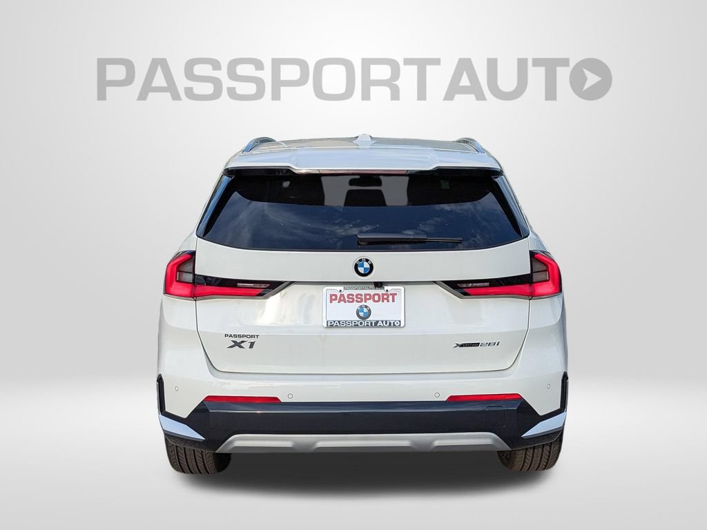 New 2026 BMW X1 xDrive28i AWD/4WD image 5
