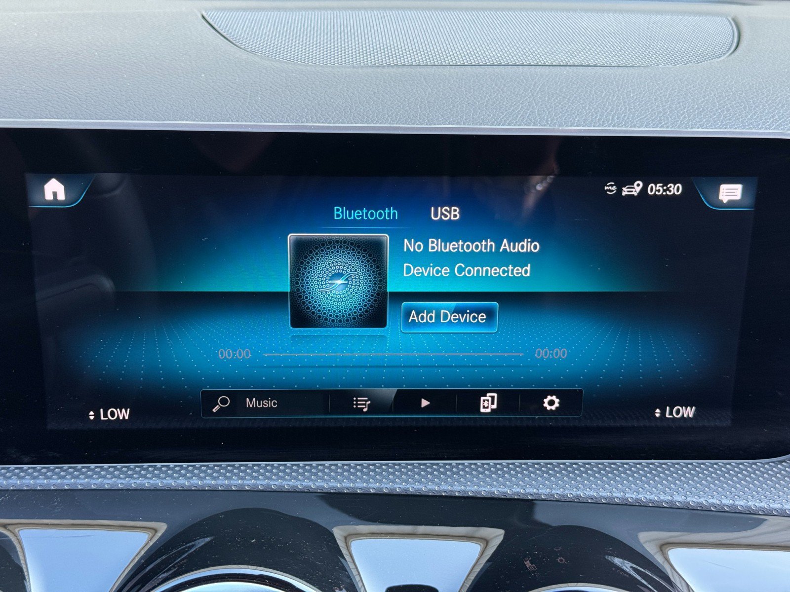 Used 2020 Mercedes-Benz A 220 w/ Premium Package image 25