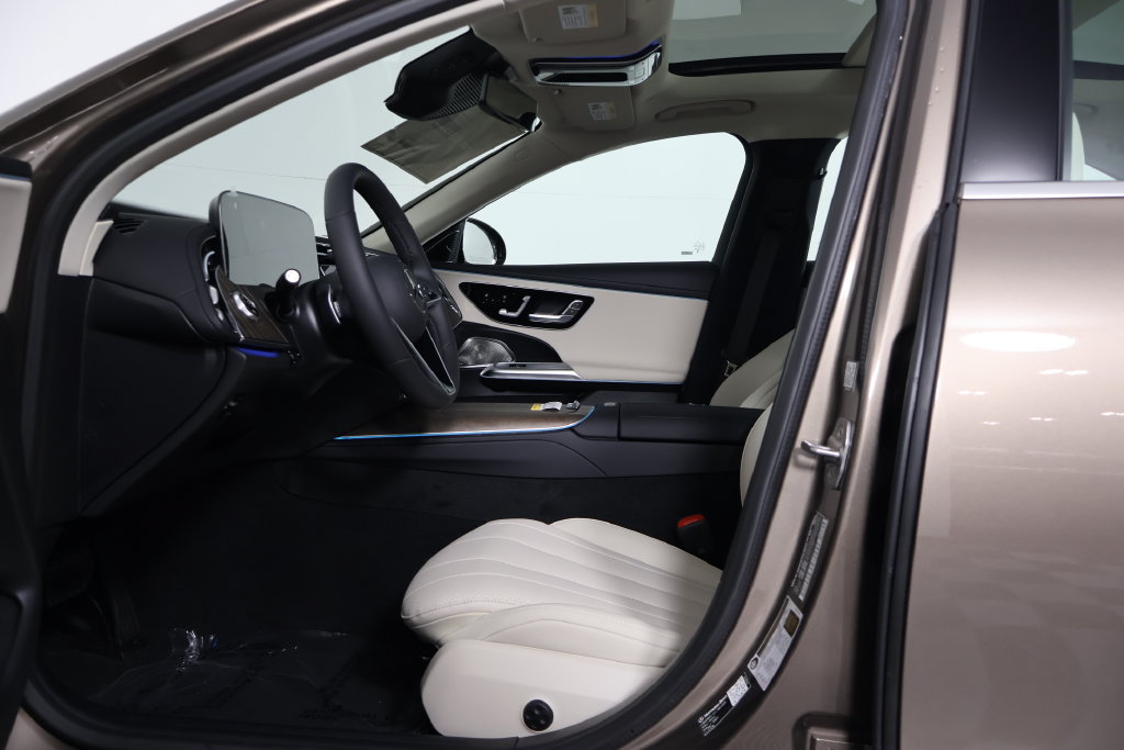 New 2027 Mercedes-Benz E 350 Sedan image 5