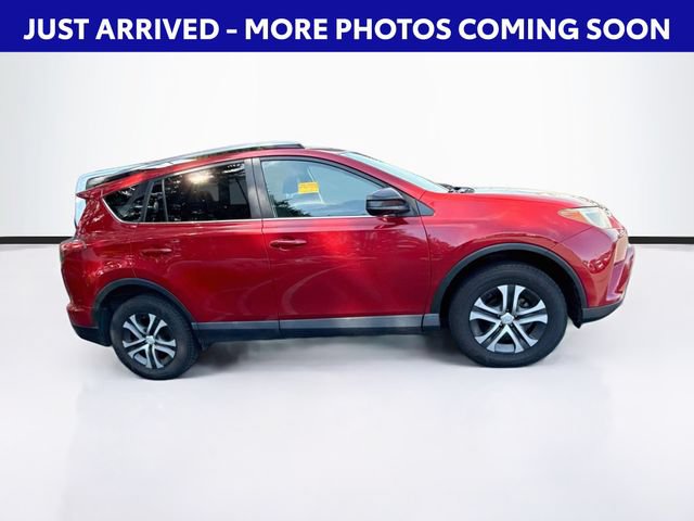 Used 2017 Toyota RAV4 LE w/ All Weather Liner Package AWD/4WD image 9