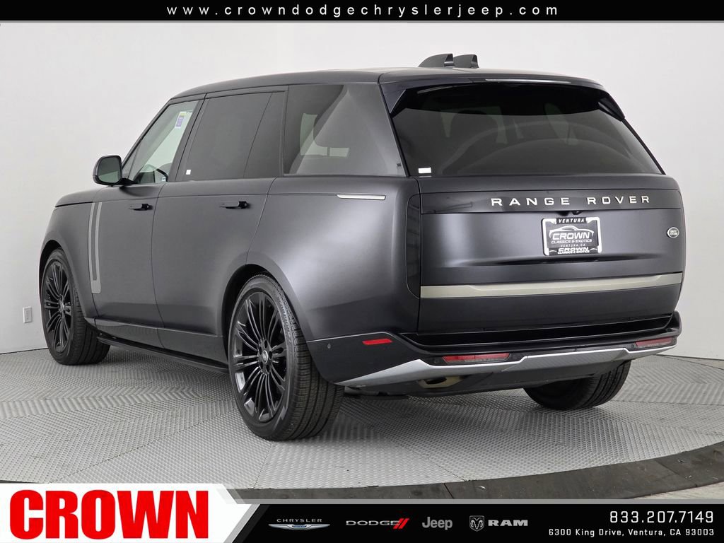 Used 2023 Land Rover Range Rover Long Wheelbase SE AWD/4WD image 5