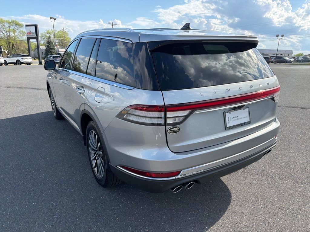 Used 2023 Lincoln Aviator Reserve w/ Elements Package Plus image 3