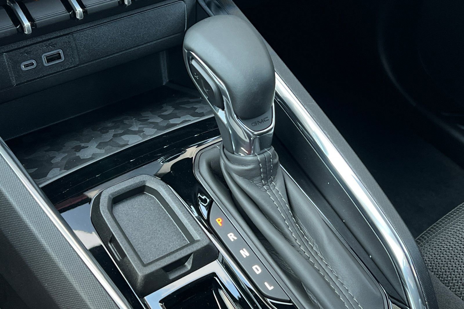 New 2026 GMC Canyon Elevation image 20