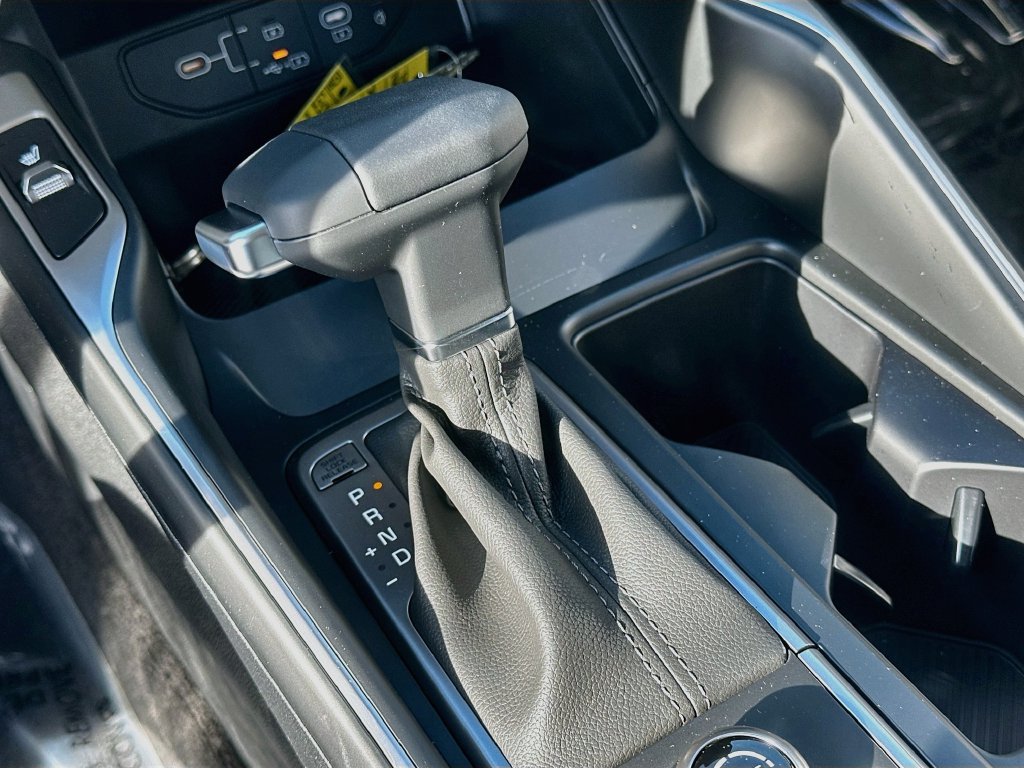 New 2026 Kia Sorento S FWD image 16