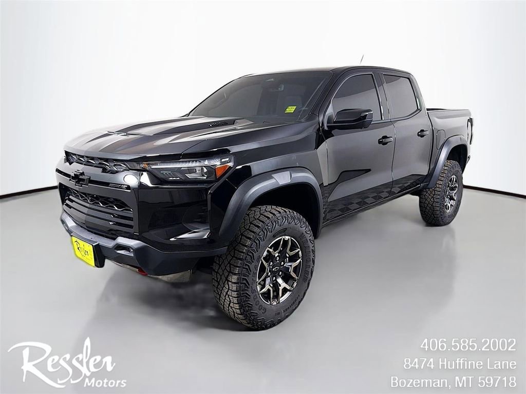 Used 2026 Chevrolet Colorado ZR2 w/ Technology Package AWD/4WD image 1