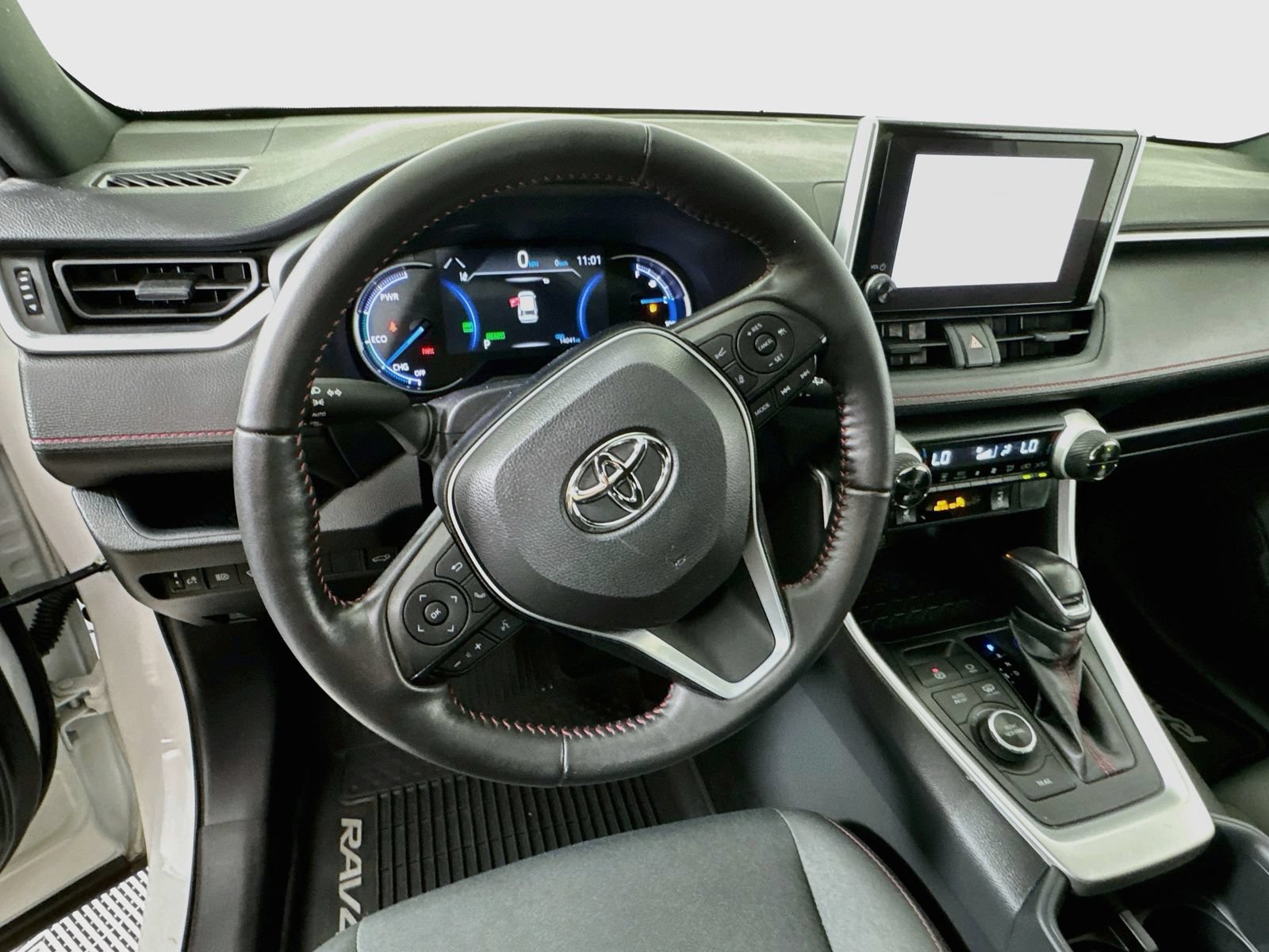 Used 2023 Toyota RAV4 SE w/ Weather & Moonroof Package AWD/4WD image 9