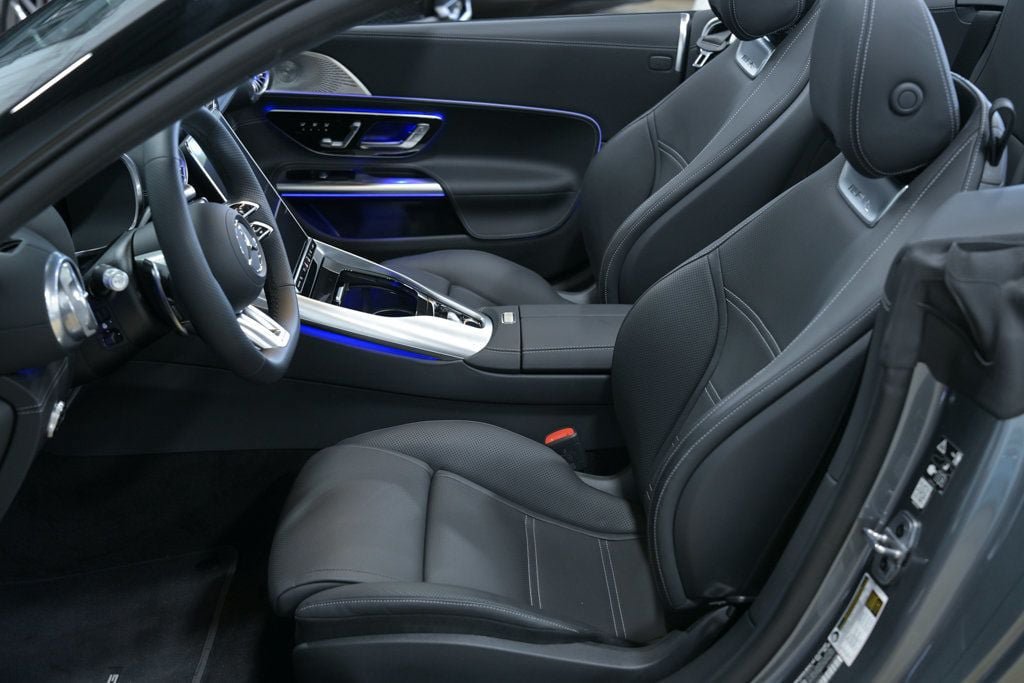 Used 2026 Mercedes-Benz SL 63 AMG 4MATIC image 25