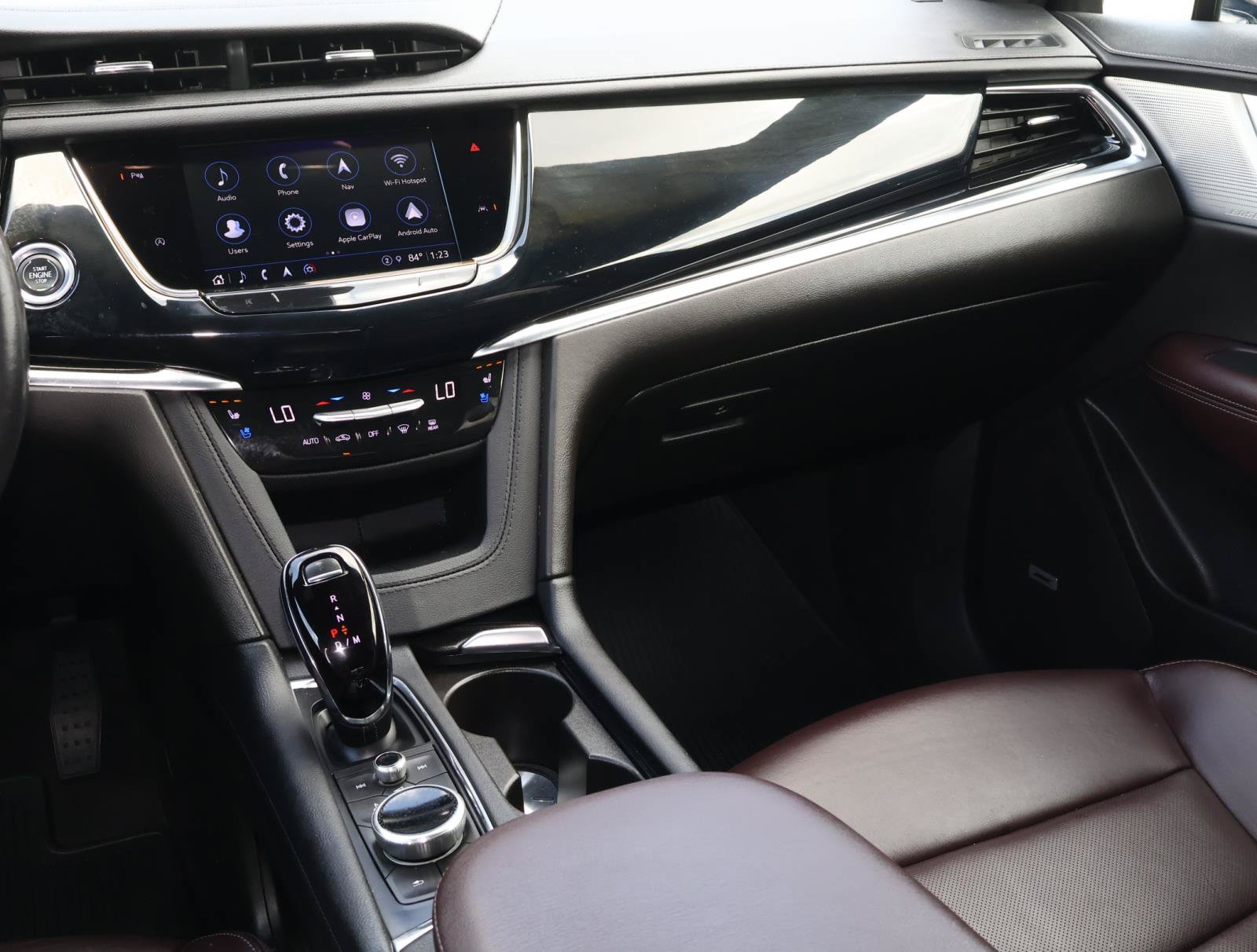 Certified 2024 Cadillac XT6 Premium Luxury AWD/4WD image 15