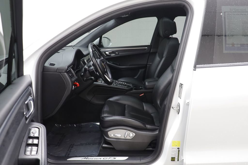 Used 2018 Porsche Macan GTS image 5