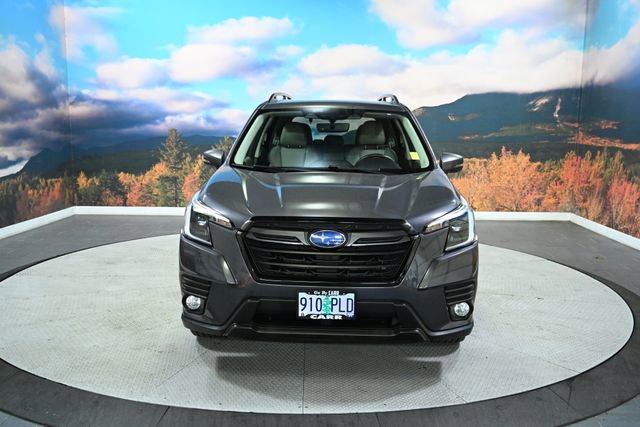 Used 2023 Subaru Forester Limited w/ Popular Package #2 AWD/4WD image 3