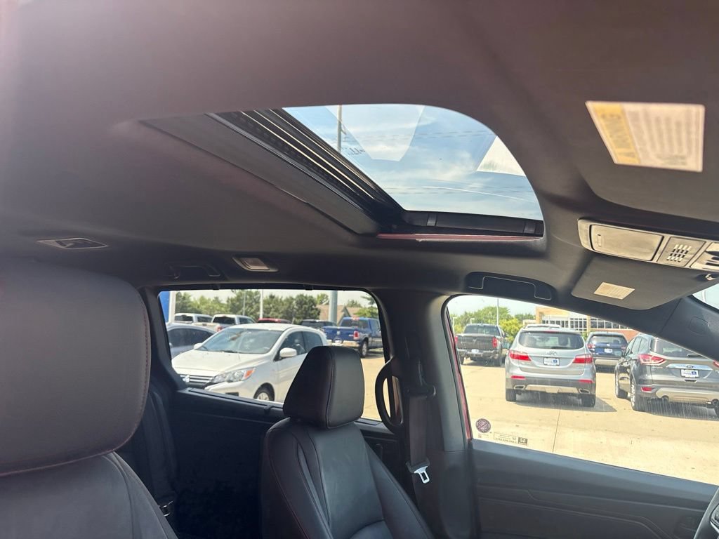 Certified 2025 Honda Odyssey Sport-L image 31