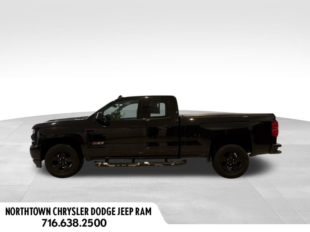 Used 2019 Chevrolet Silverado 1500 LT w/ All Star Edition image 2