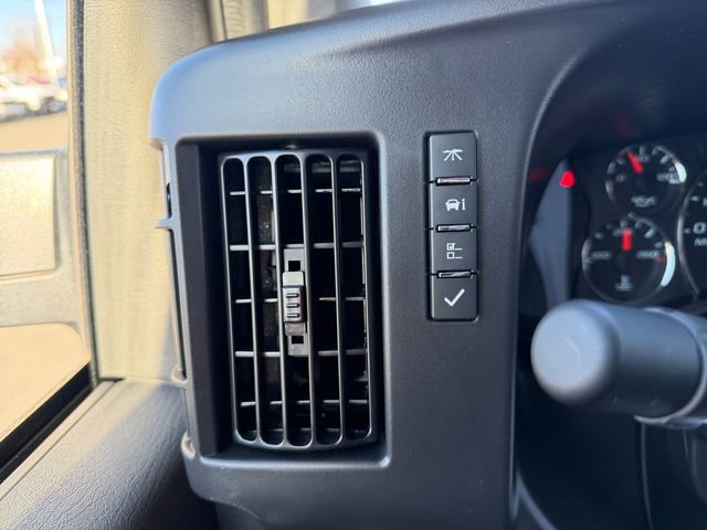 New 2025 Chevrolet Express 3500 w/ Driver Convenience Package image 17