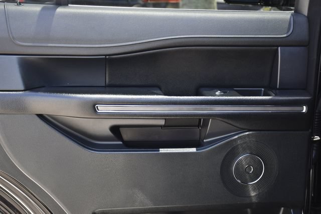 Used 2021 Ford Expedition XLT RWD image 23