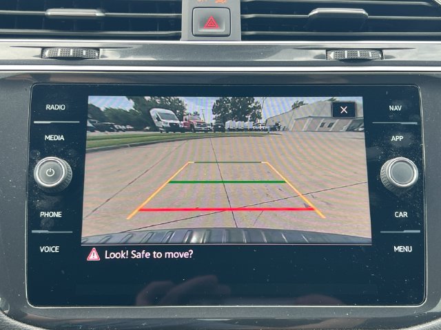 Used 2024 Volkswagen Tiguan SEL R-Line AWD/4WD image 26
