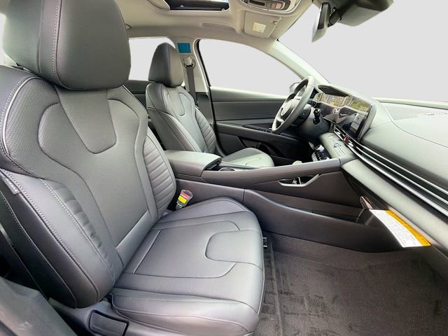 New 2026 Hyundai Elantra Limited image 30