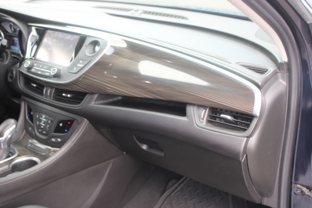 Used 2020 Buick Envision Essence FWD image 33